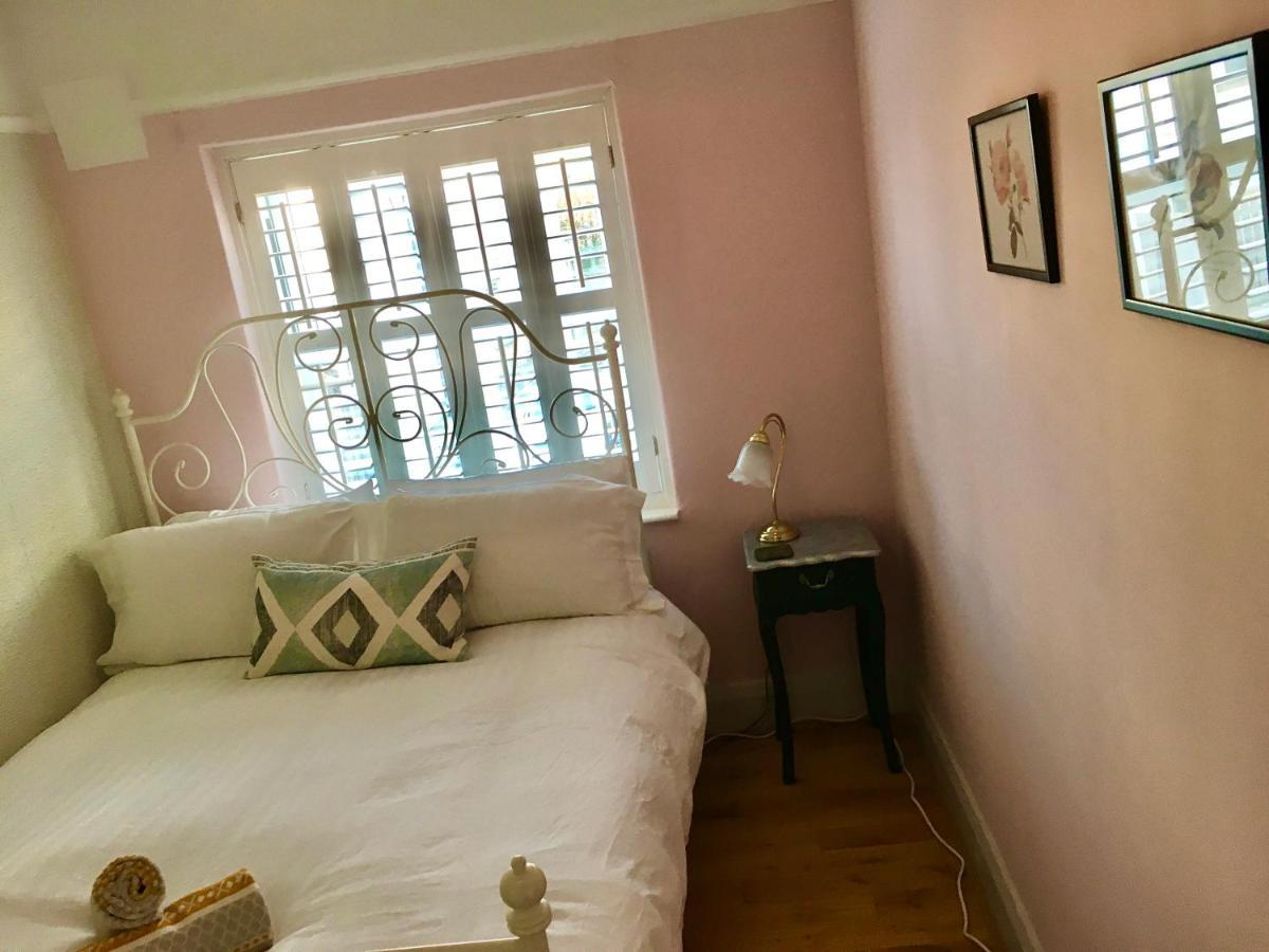 St Mary'S Cottage Boston Spa Екстер'єр фото